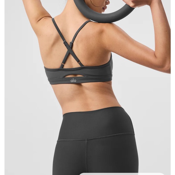 Alo yoga 7/8airlift legging and intrigue bra set anthracite
